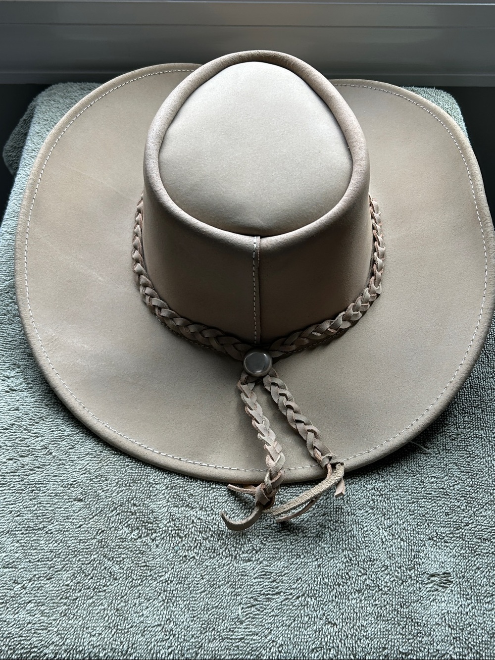 Men's Wide-Brim Braided Band Cowboy Hat - Tan